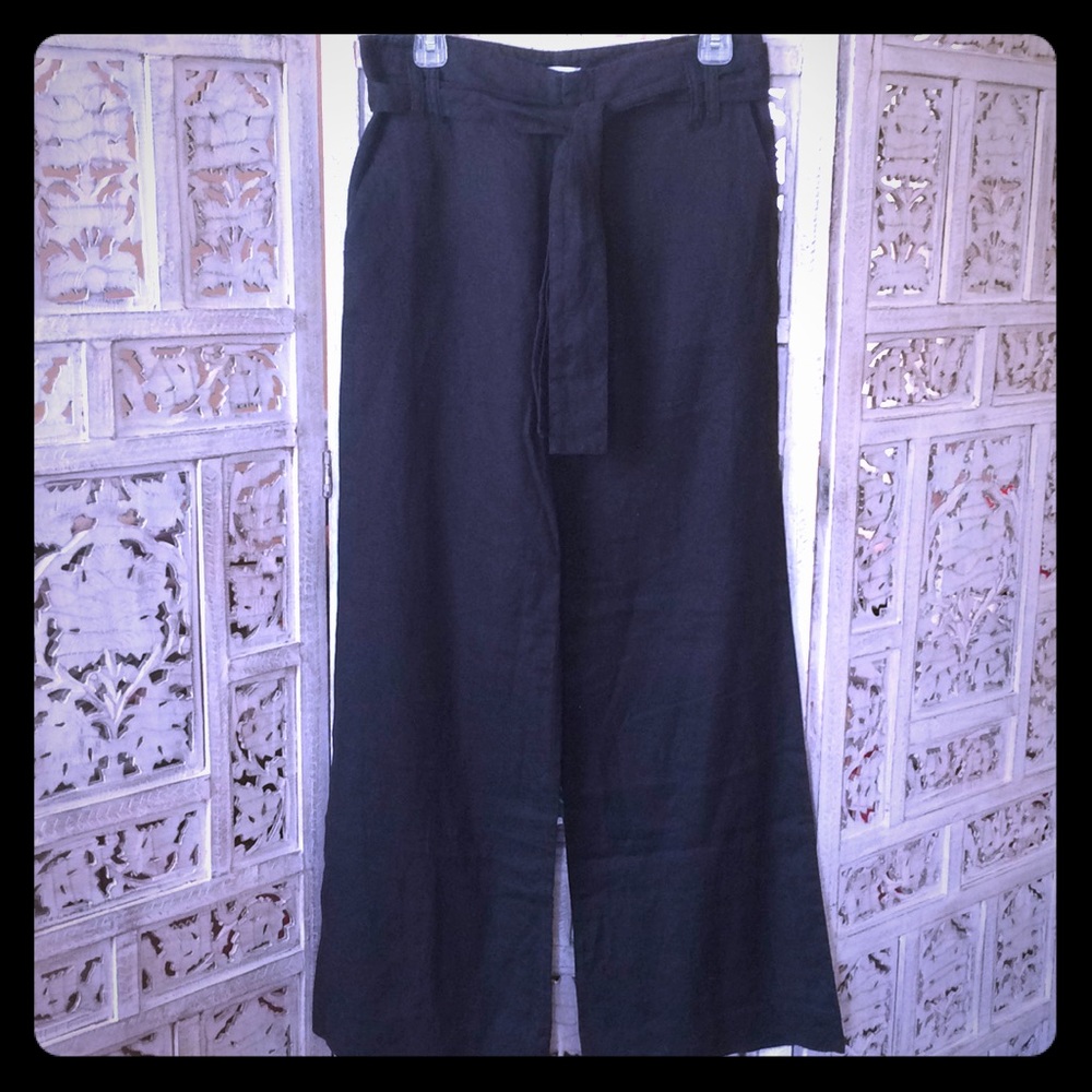 Calvin Klein  |  linen pants